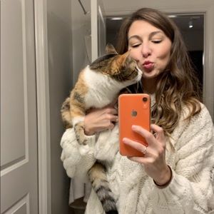 Meet your Posher, Victoria